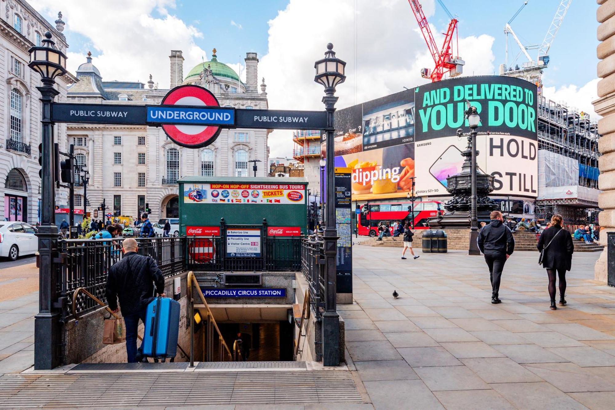 Welcome London Piccadilly Circus Dış mekan fotoğraf
